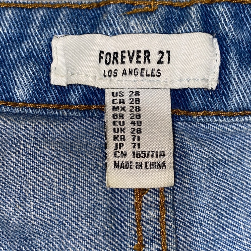 Forever 21 cut off shorts size 28 - Picture 4 of 6